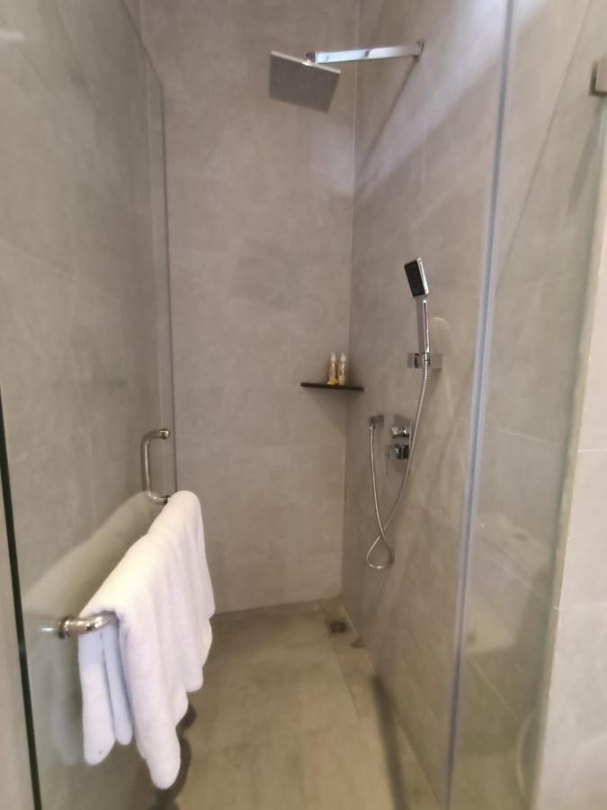 The Kd Suites & Coffee Shop Munggu Екстериор снимка
