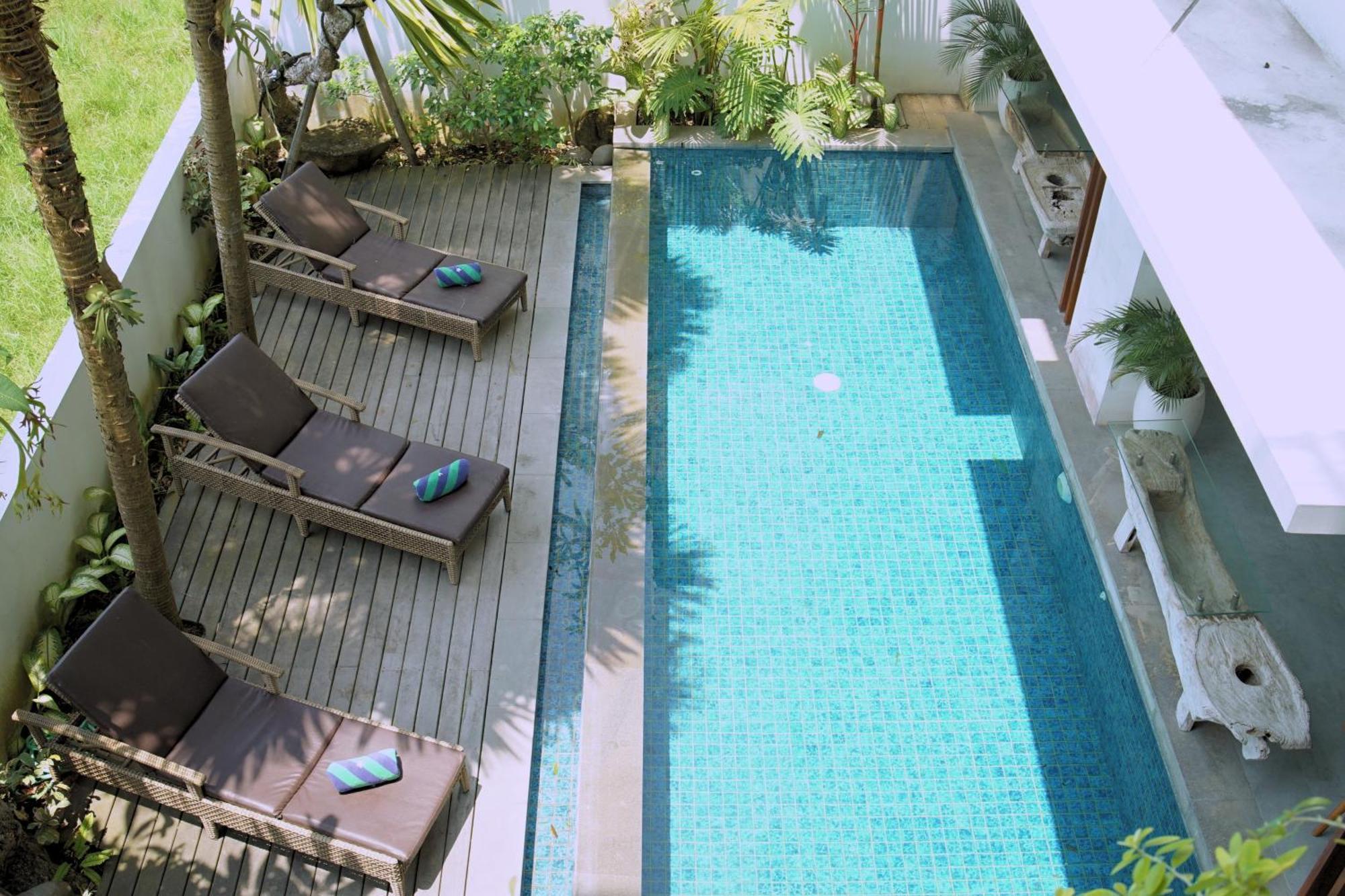 The Kd Suites & Coffee Shop Munggu Екстериор снимка